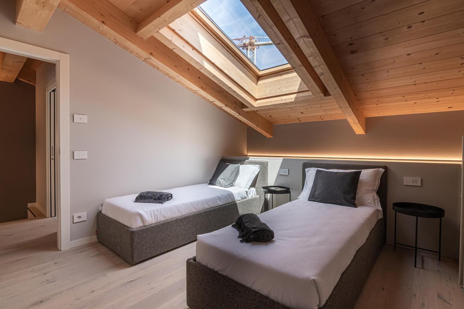 Lago Dorato Luxury Apartments & Villa - Lake Como View Colico Exterior photo