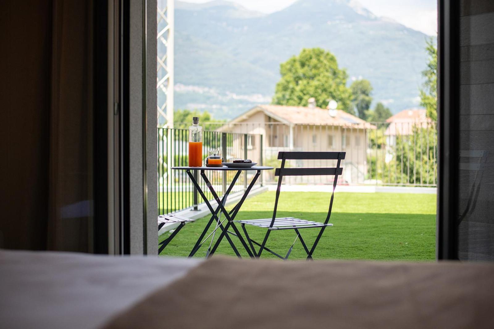 Lago Dorato Luxury Apartments & Villa - Lake Como View Colico Exterior photo
