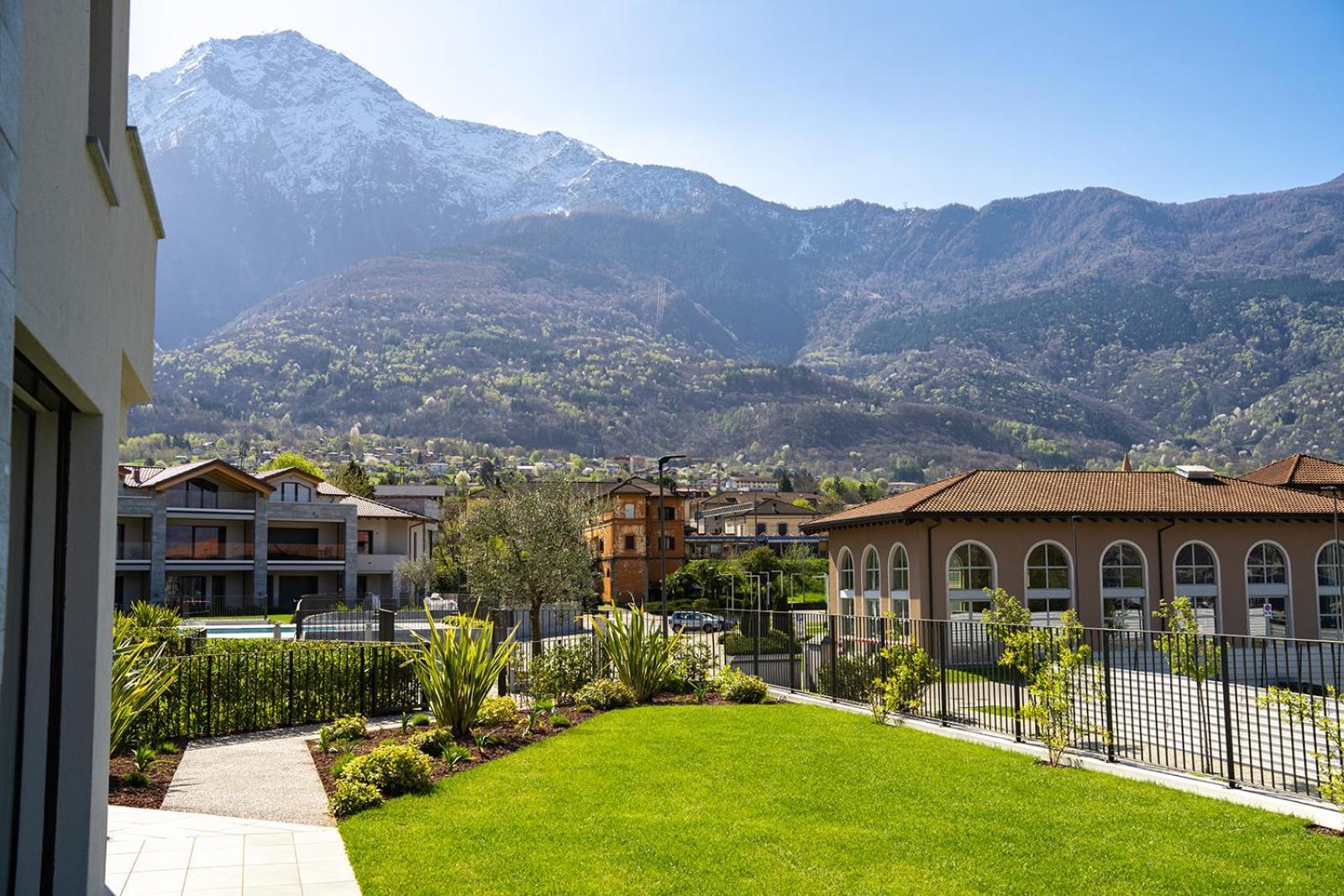Lago Dorato Luxury Apartments & Villa - Lake Como View Colico Exterior photo
